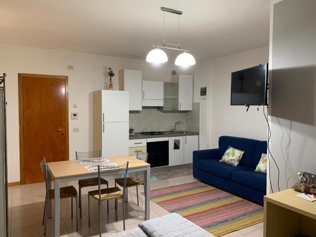 Apartment House 417 *